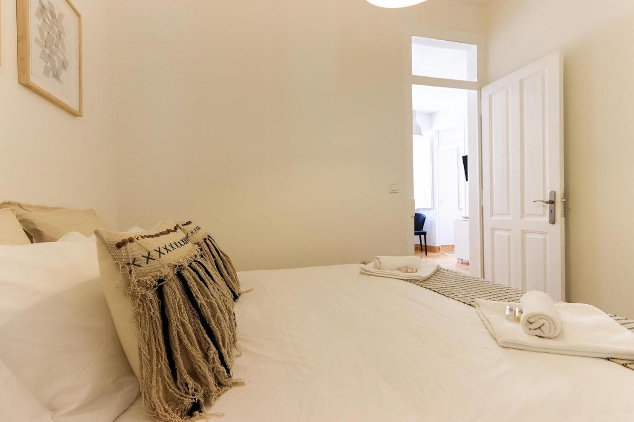 Apartment Bairro Alto Bright By Homing Lisbon